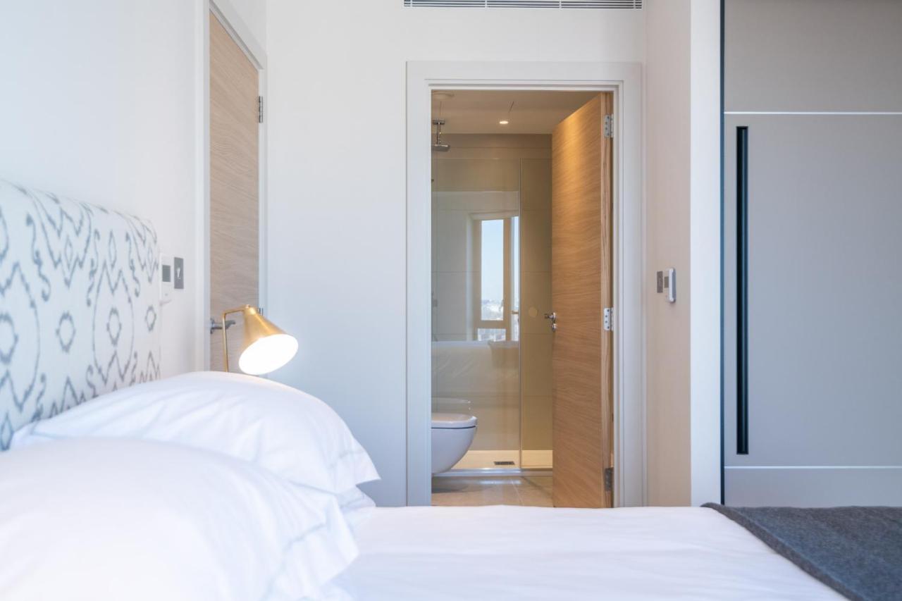 Elegant Victoria Home Close To Sloane Square By Underthedoormat London Exteriör bild