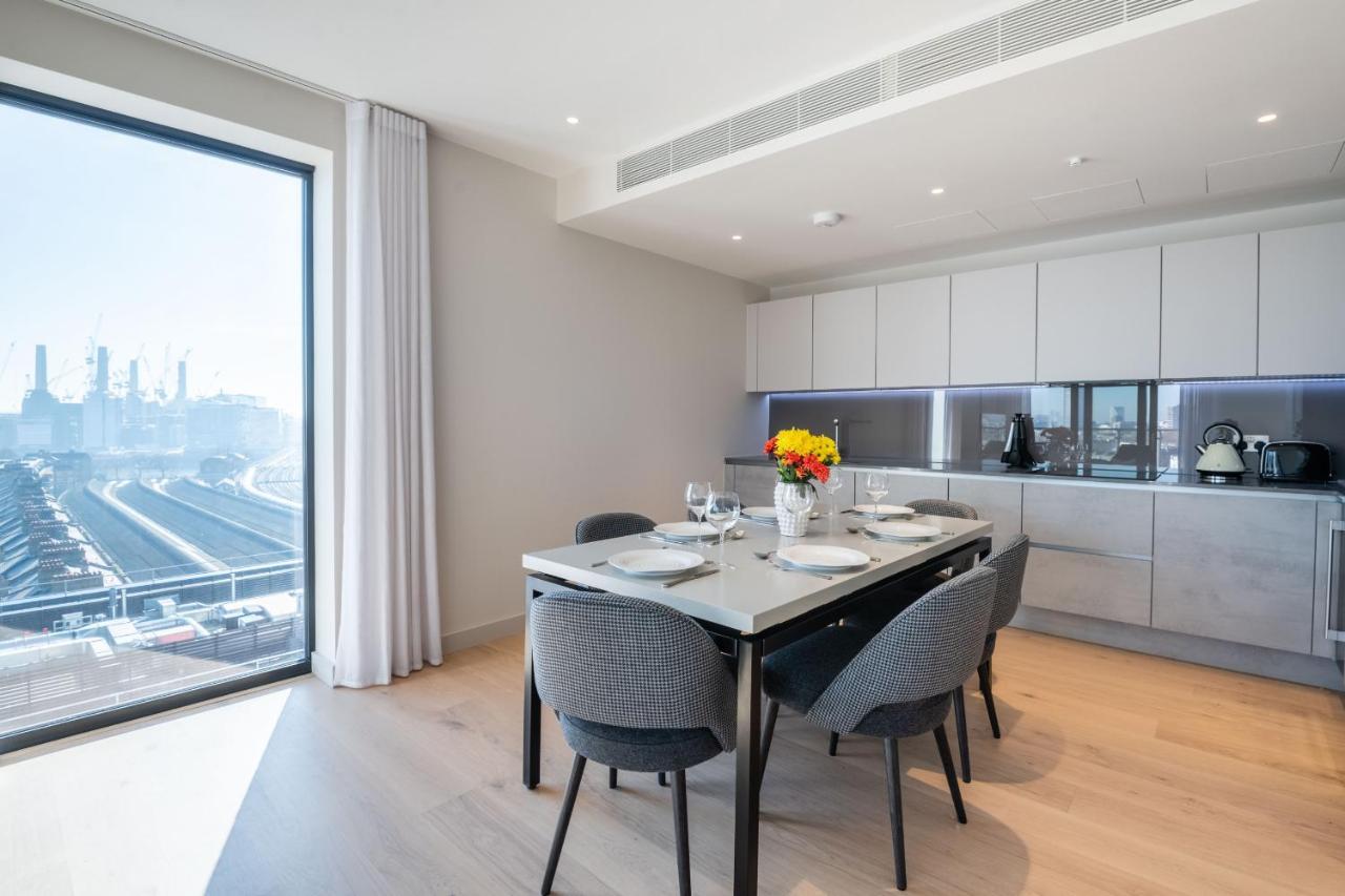 Elegant Victoria Home Close To Sloane Square By Underthedoormat London Exteriör bild