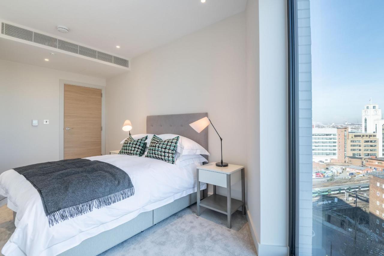 Elegant Victoria Home Close To Sloane Square By Underthedoormat London Exteriör bild